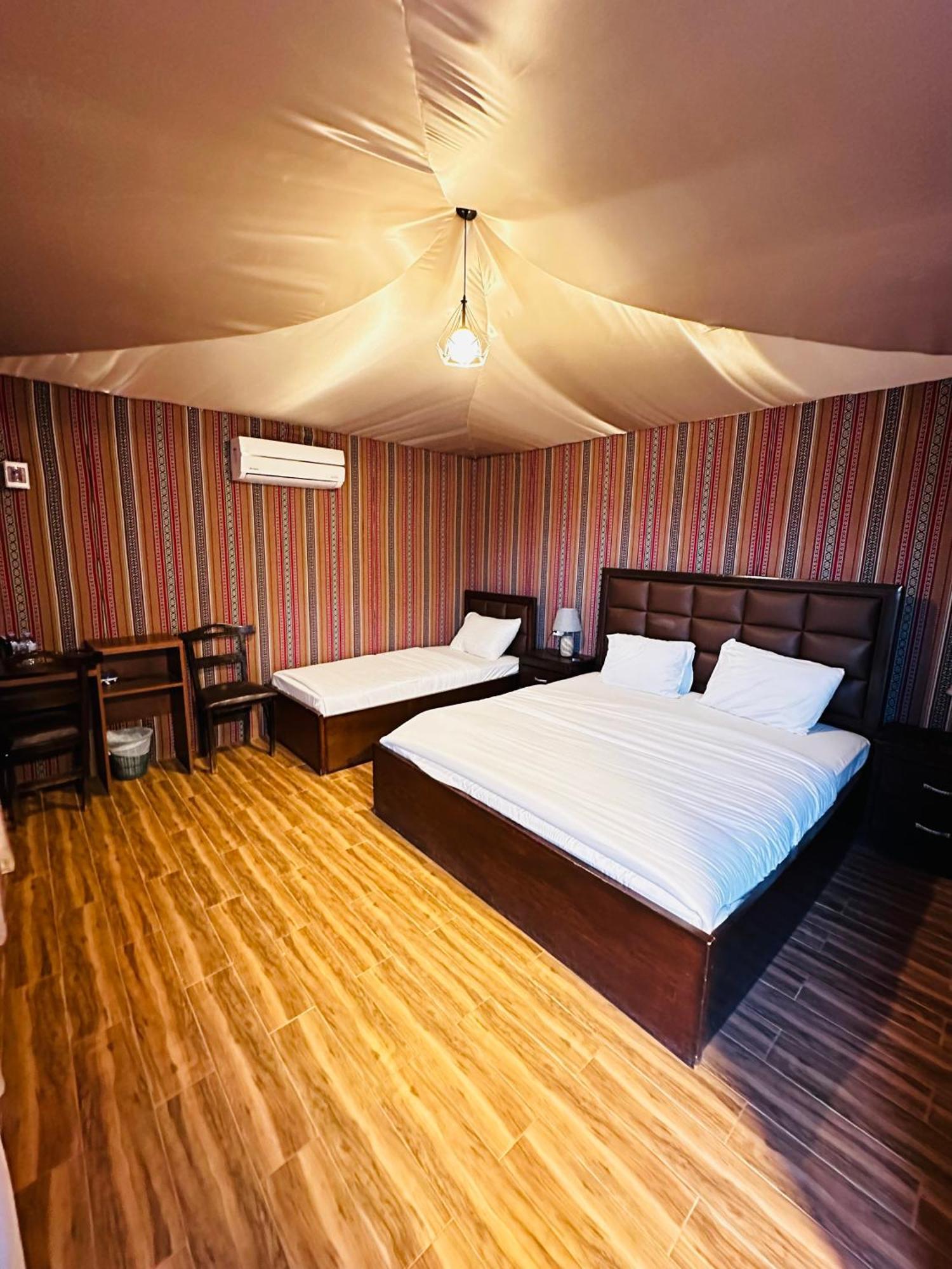 Rum Four Mountain Luxury Camp Ваді-Рам Екстер'єр фото